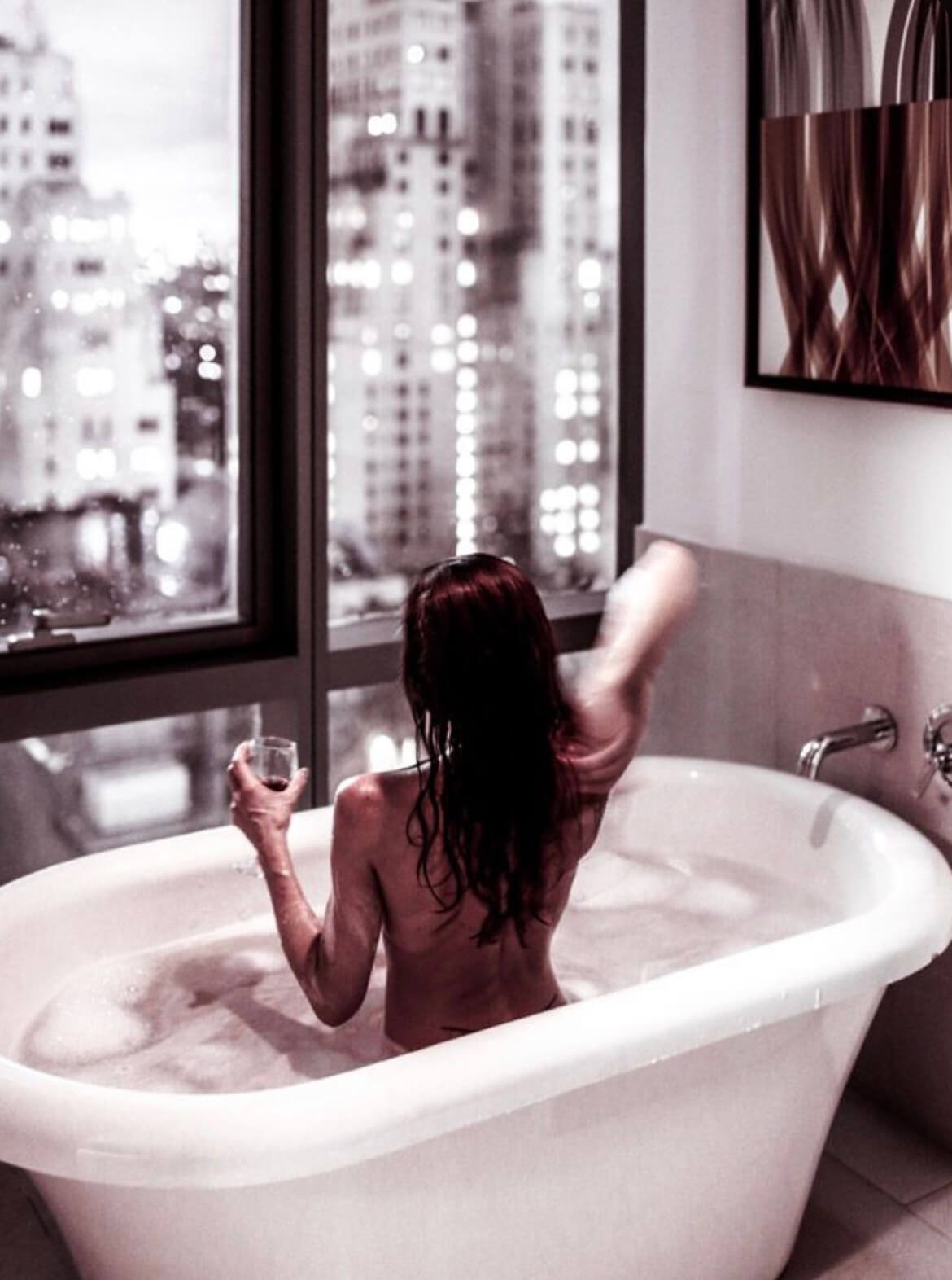 EMBRACING SELF-CARE &amp; CONFIDENCE: THE KEY TO A FULFILLING DATING LIFE
